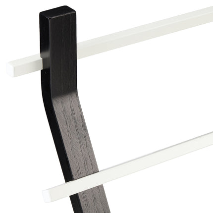 Towel hanger with curved design