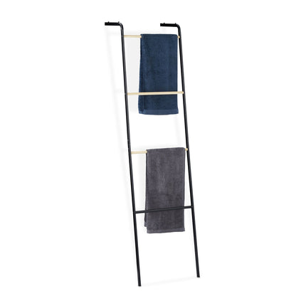 Towel ladder in metal