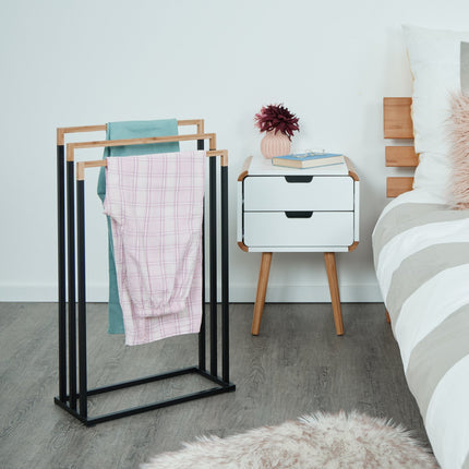 Towel rack with 3 rails