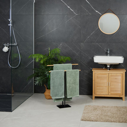 Towel rack with T-design