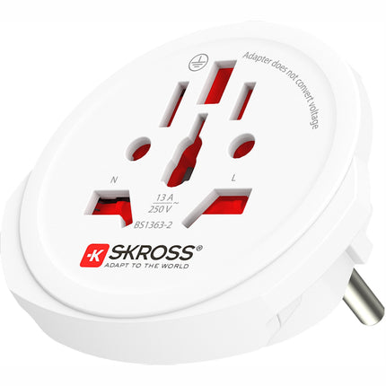 Travel adapter World to Europe Grounded