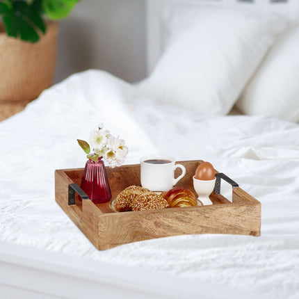 Tray in mango wood