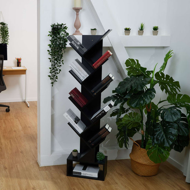 Tree-shaped bookshelf