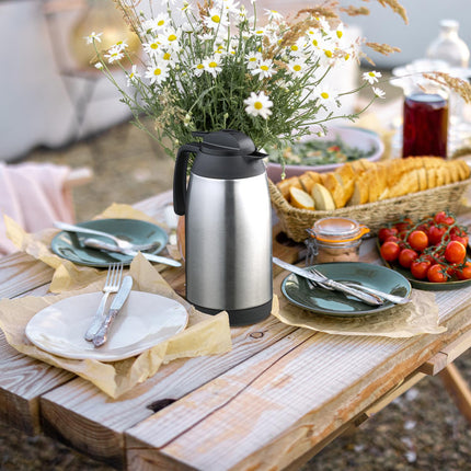 Vacuum jug in stainless steel 2.1 liters