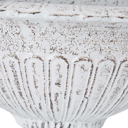 Wall fountain in antique style