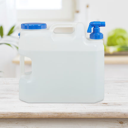 Water jug with tap