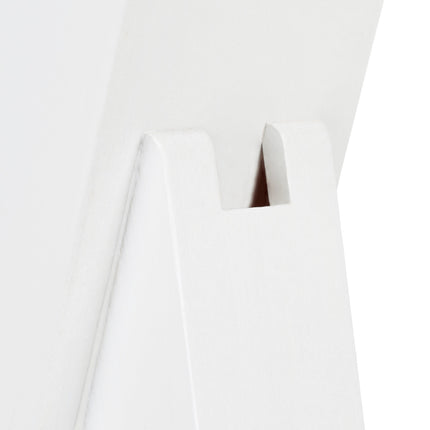 White knife block with straw