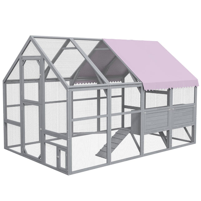 Chicken house with run and nesting box, suitable for 8-12 chickens