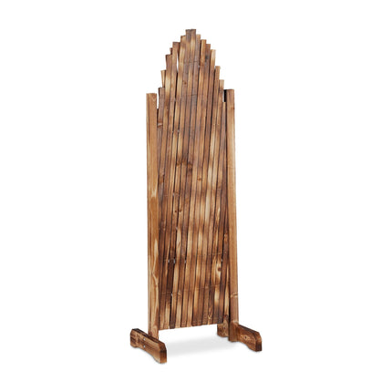 Wooden climbing support, extendable