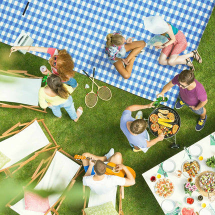 XXL Picnic blanket blue and white checkered