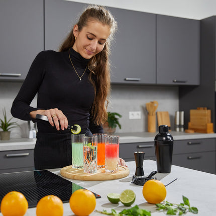 cocktail shaker set in 5 parts