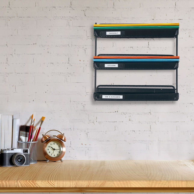 Document compartment in metal with 3 compartments