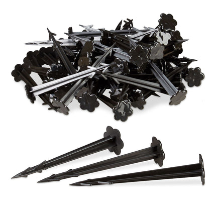 set of 100 plastic pegs